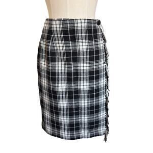 Cambridge Country Skirt Womens 6 Black Wool Plaid Knee Length Preppy Academia